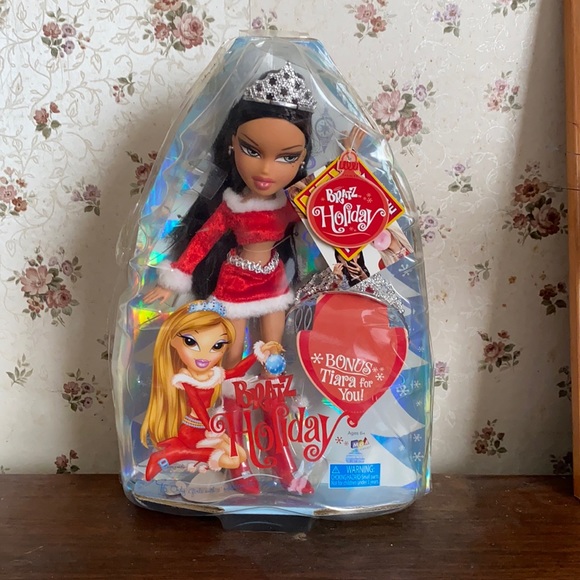 Other - BRATZ Holiday Doll